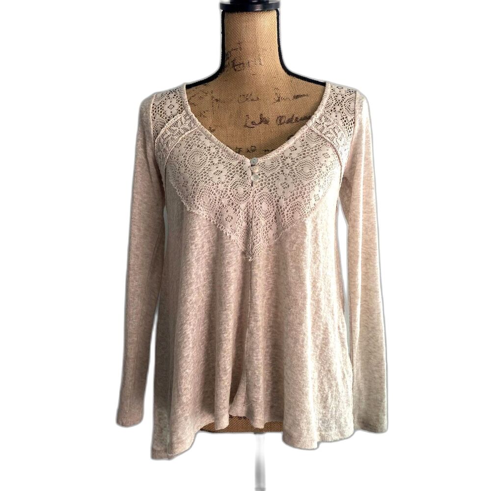 Y2K Red Camel Henley Top Cream Lace Bohemian Bella Swan Elena Size Medium